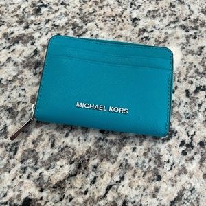 Michael Kors Zip Around Wallet